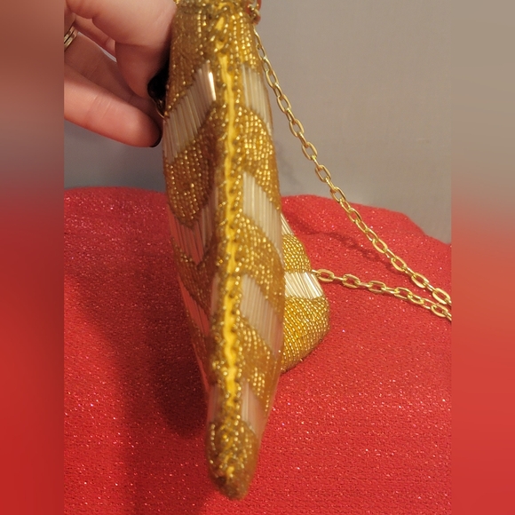 Vintage Gold/Silver Metallic Beaded Gatsby Style Vintage Evening Purse - Picture 5 of 11